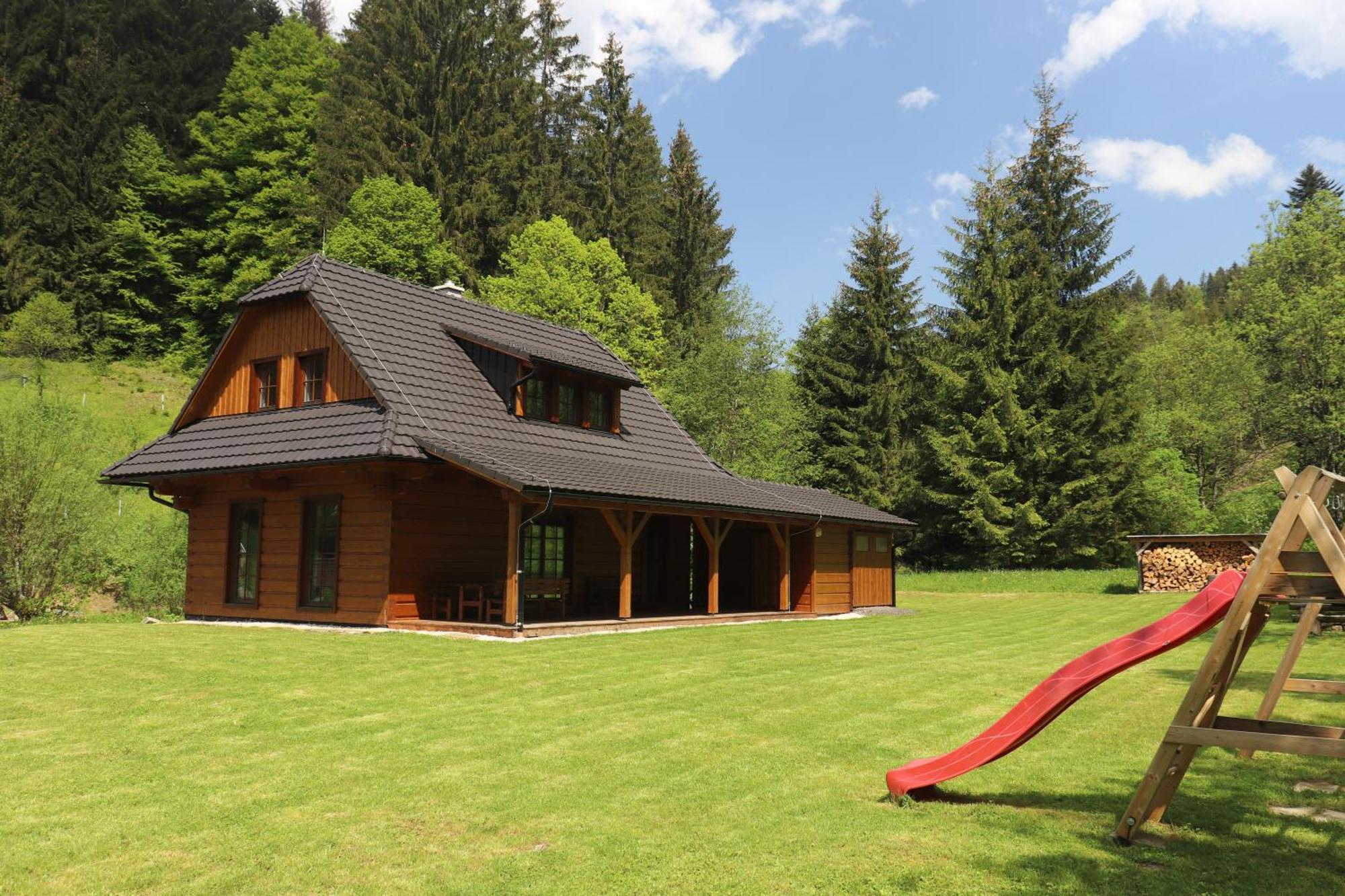 Drevenice V Brodske Nový Hrozenkov Exterior foto